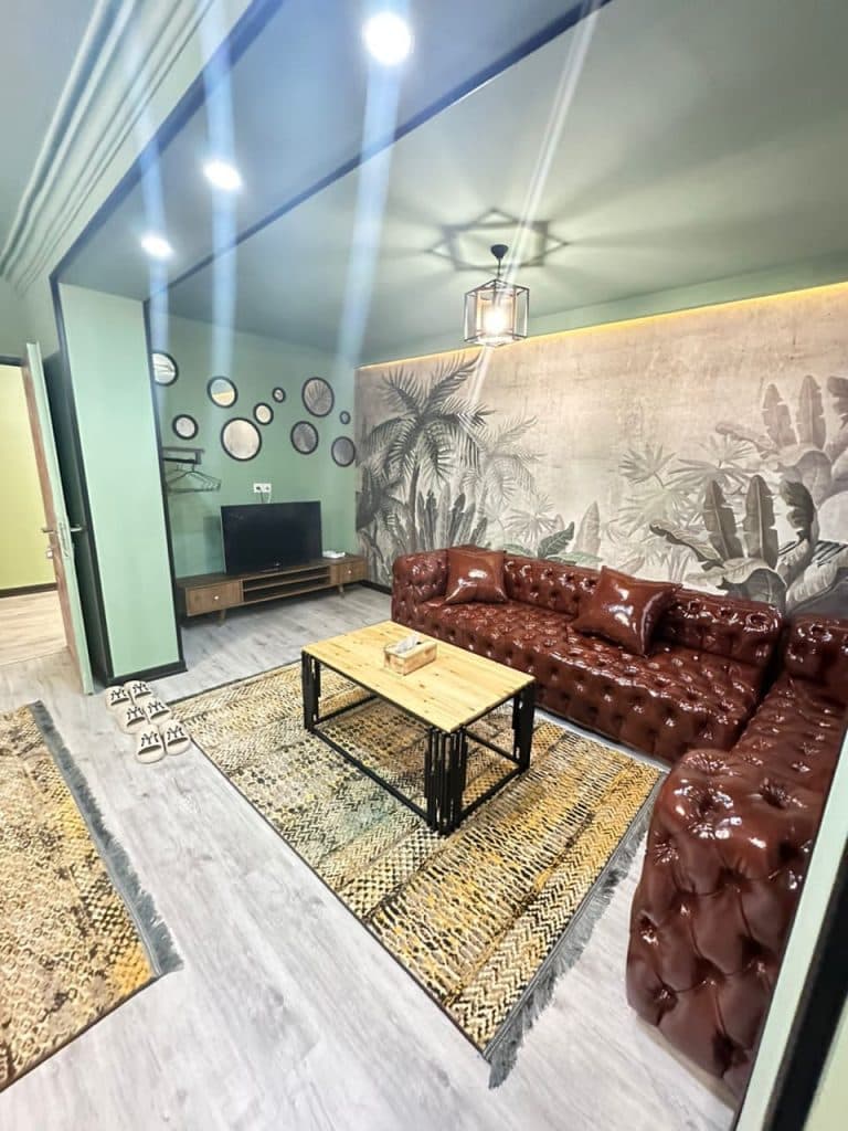 اجاره سوئیت آپارتمان روزانه حامد حسینی نسب غرب تهران