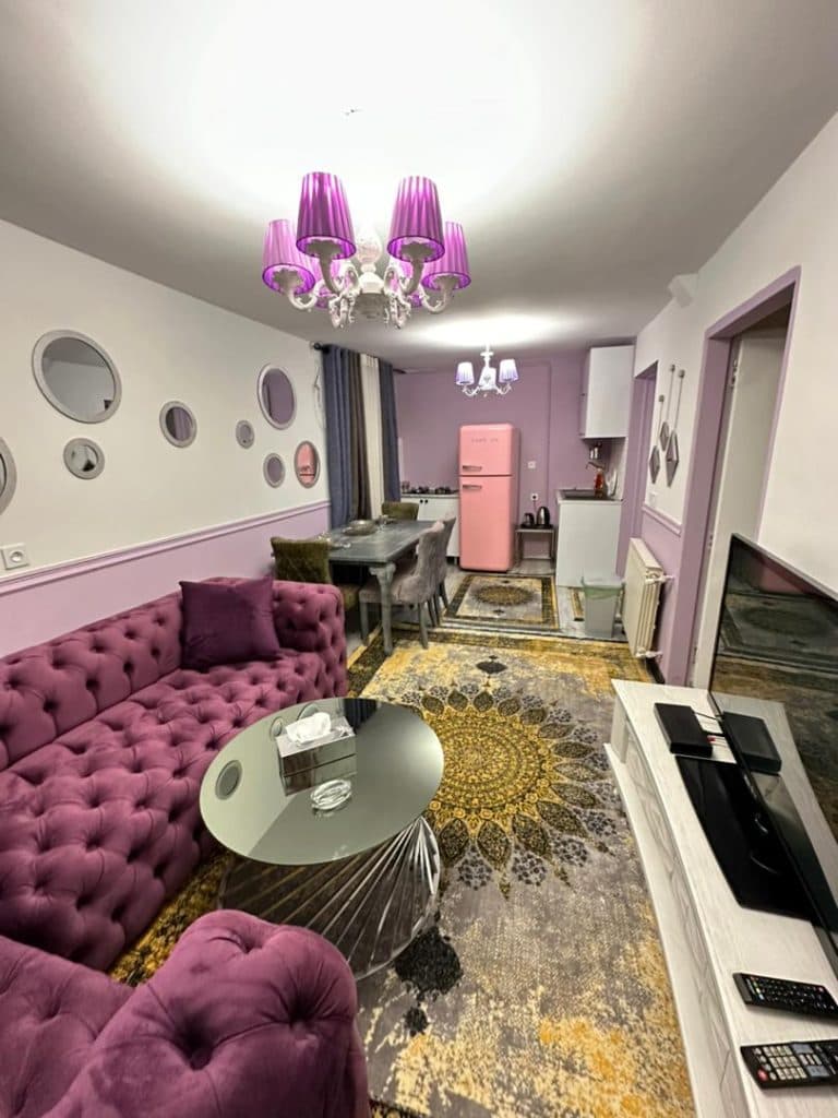 اجاره سوئیت آپارتمان روزانه حامد حسینی نسب غرب تهران