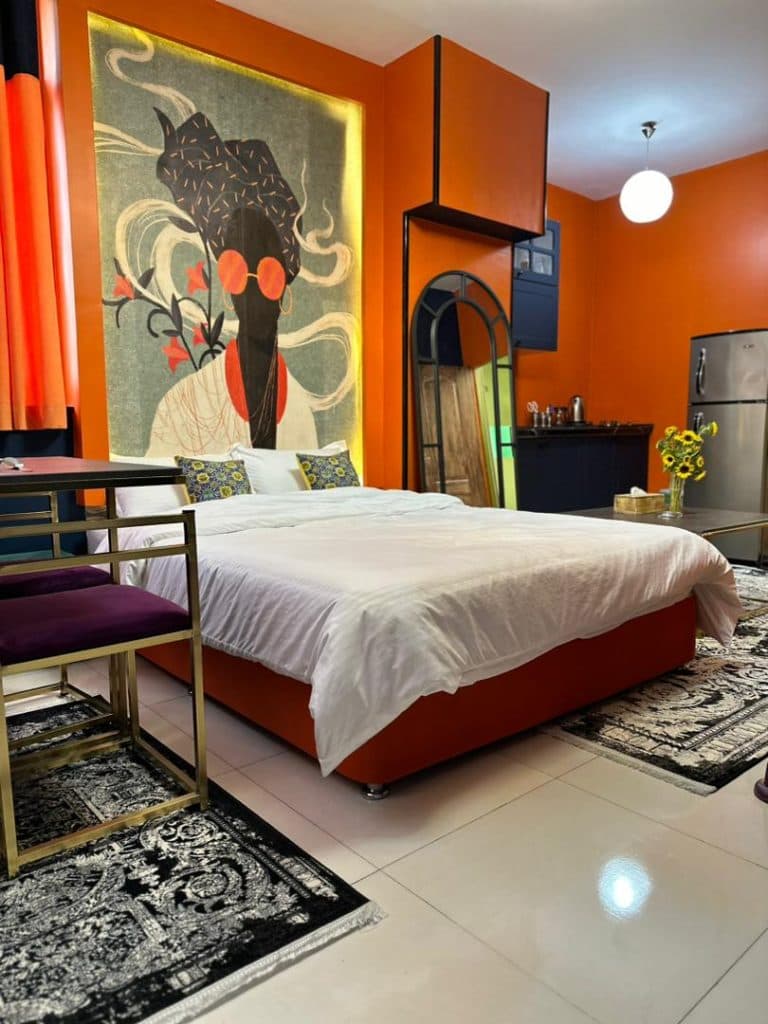 اجاره سوئیت آپارتمان روزانه حامد حسینی نسب غرب تهران