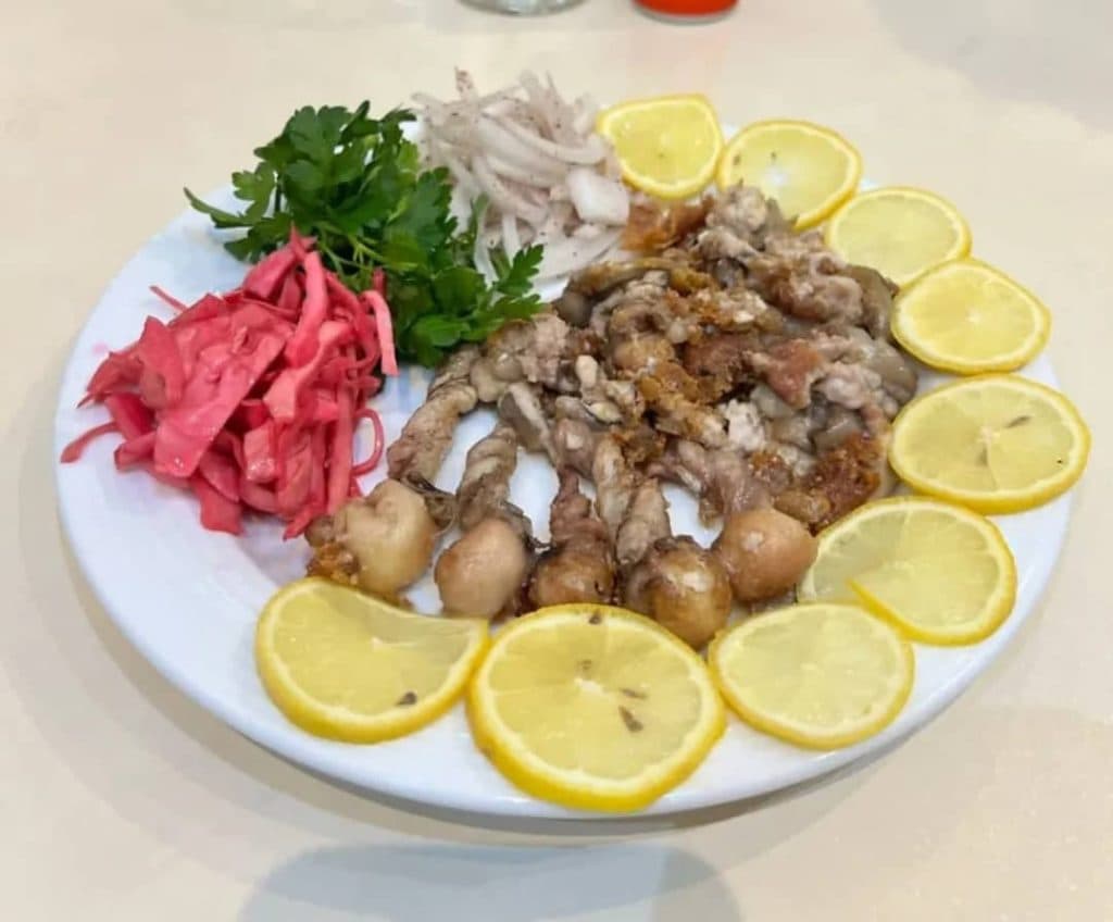 رستوران دل دوست در جاده خمام به رشت