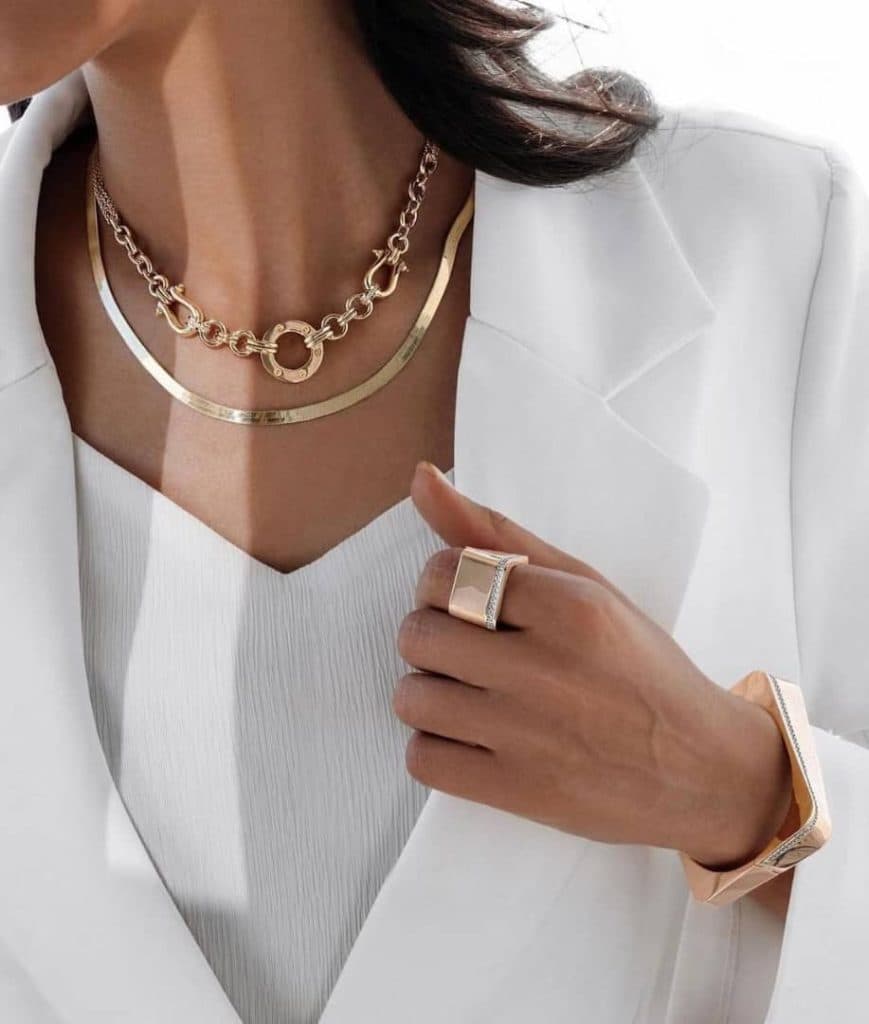 گالری طلا جواهر لوکس و آب شده دورادو در بابل