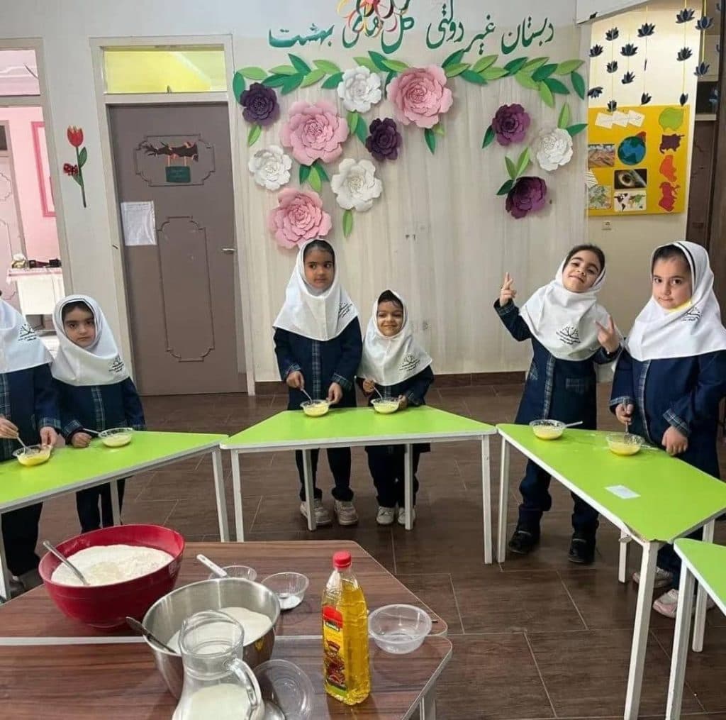 مدرسه غیردولتی دخترانه گلهای بهشت در رفسنجان