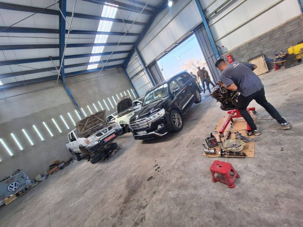 تعمیرگاه تخصصی فوتون تونلند باوندپور در کرج