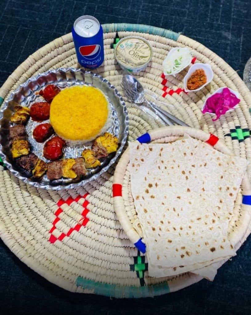 کافه رستوران سنتی گل شهر طالبی در گرگان
