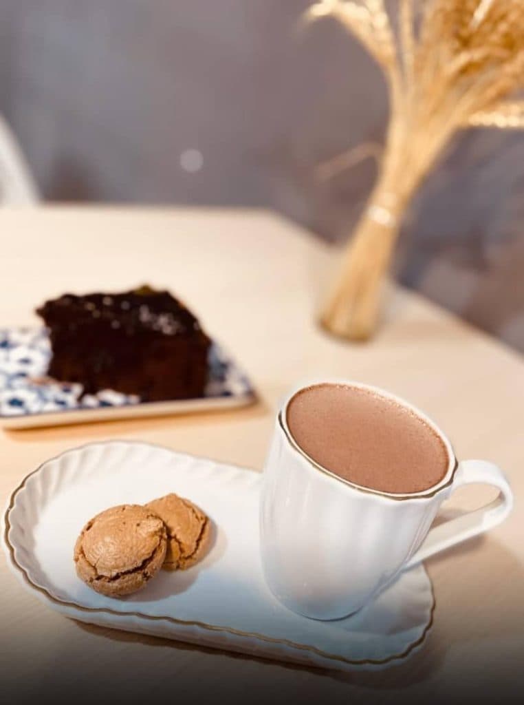 کافه رستوران سنتی گل شهر طالبی در گرگان