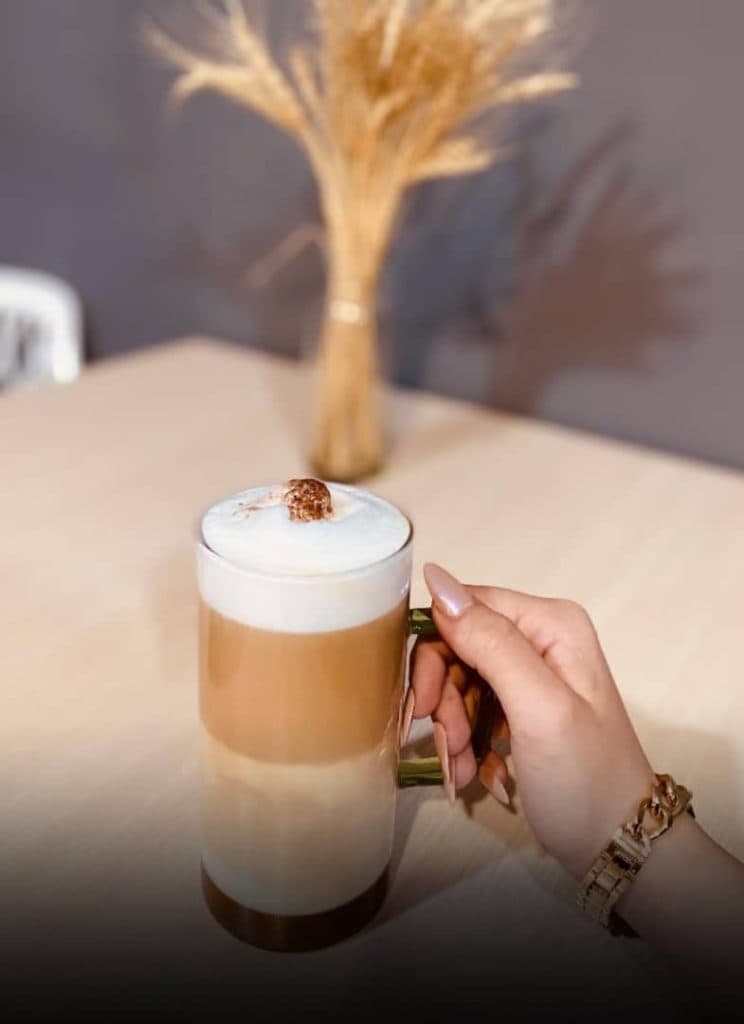 کافه رستوران سنتی گل شهر طالبی در گرگان