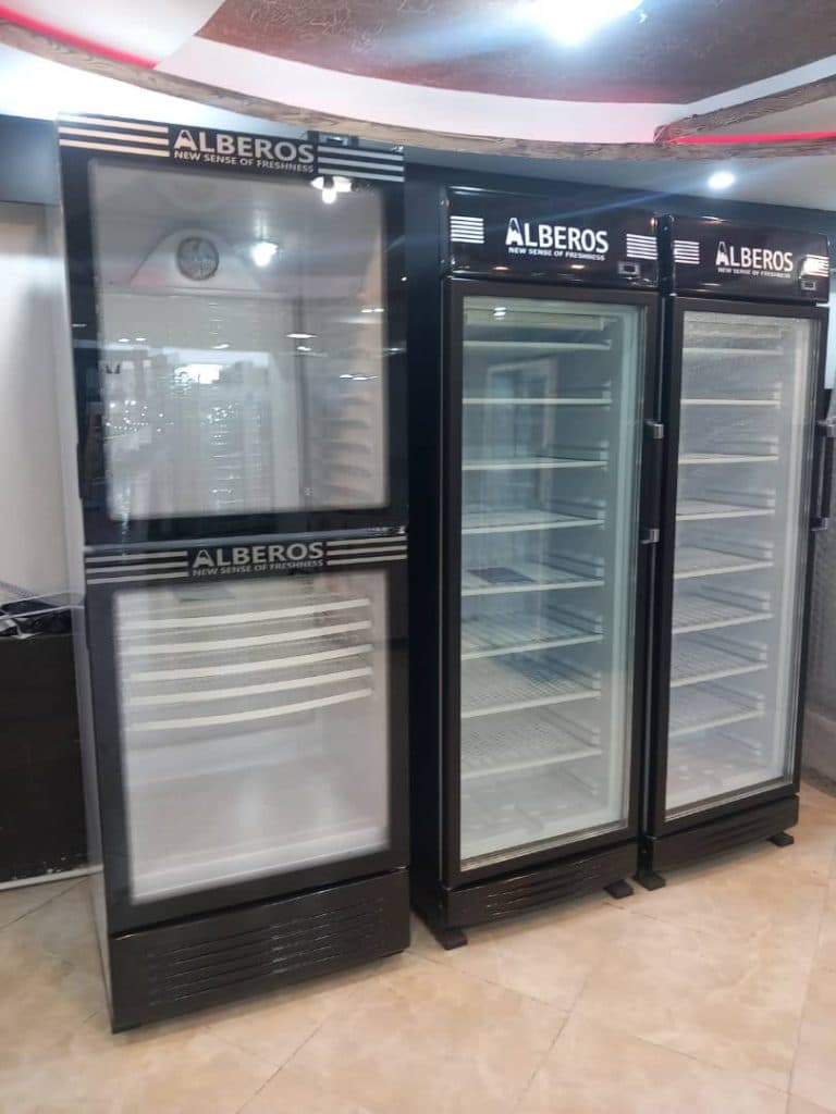 فروش یخچال و فریزر صنعتی و فروشگاهی حبیبی صومعه سرا