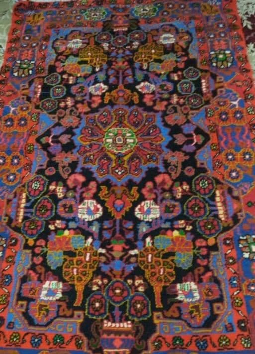 تعمیرات فرش دستبافت و ماشینی فرشباف اکرامی در آستارا