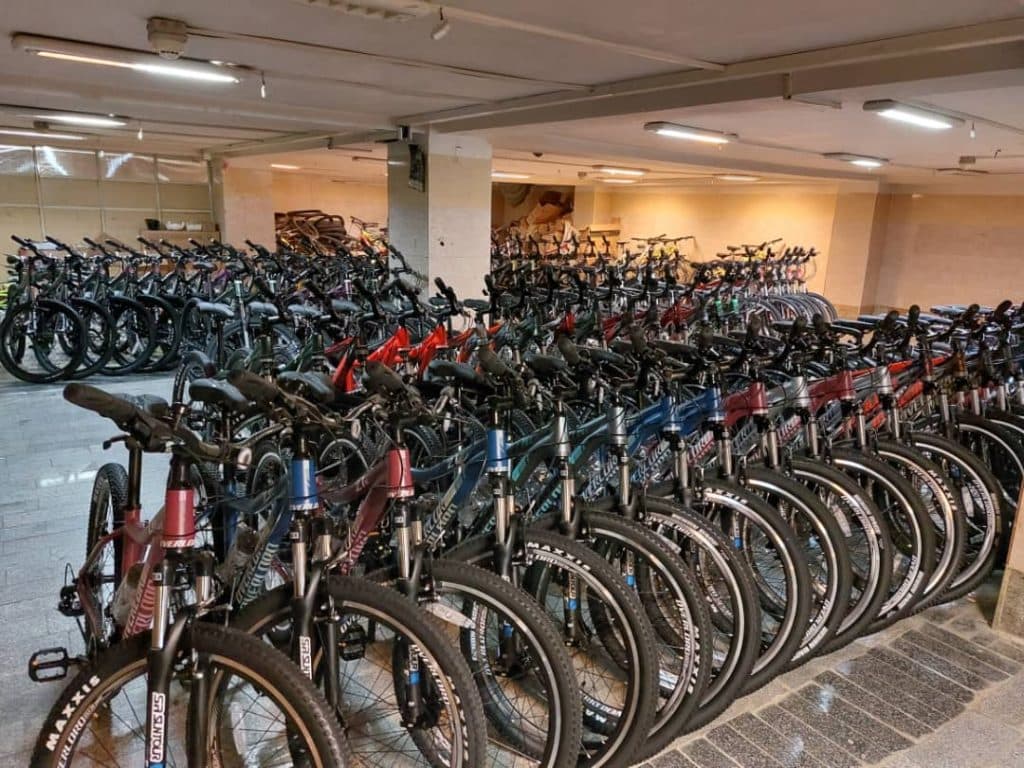 فروشگاه دوچرخه حسینی شعبه 2 در کرج