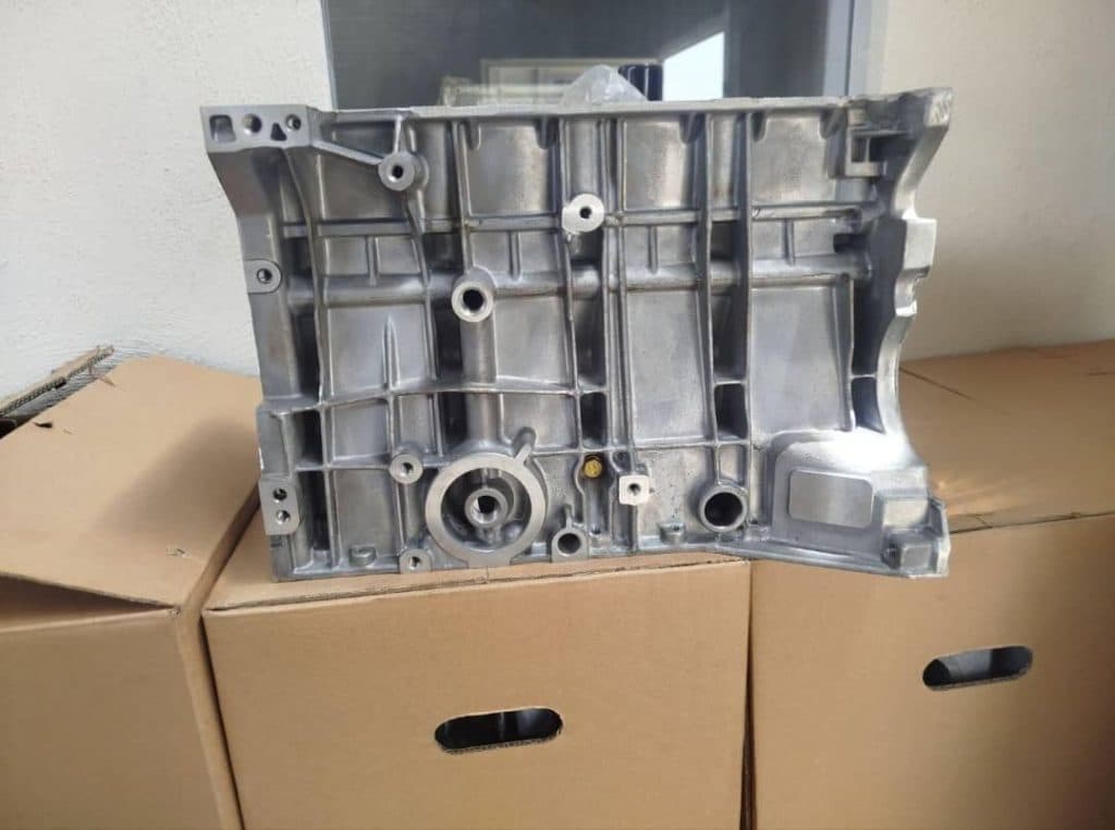 واردات و فروش موتور خودرو داخلی و خارجی فراز یدک اصفهان