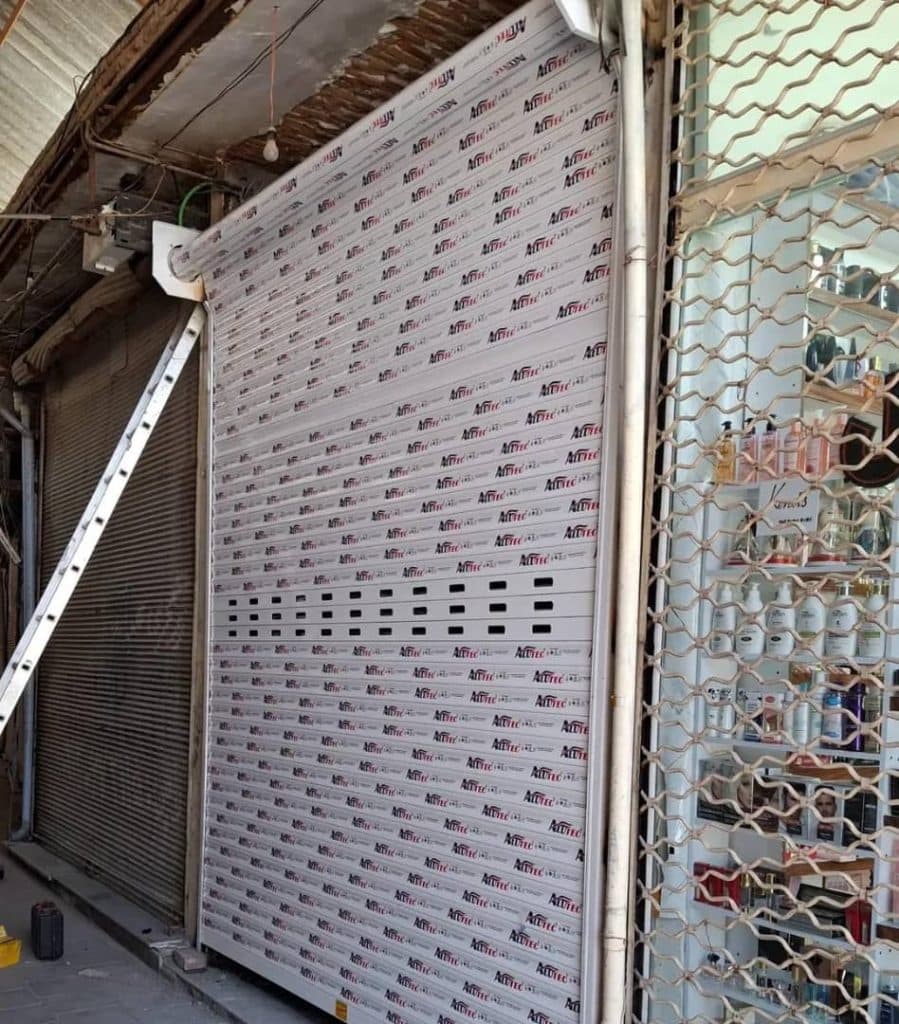 نصب و تعمیر کرکره برقی و دستی سید در اسلامشهر