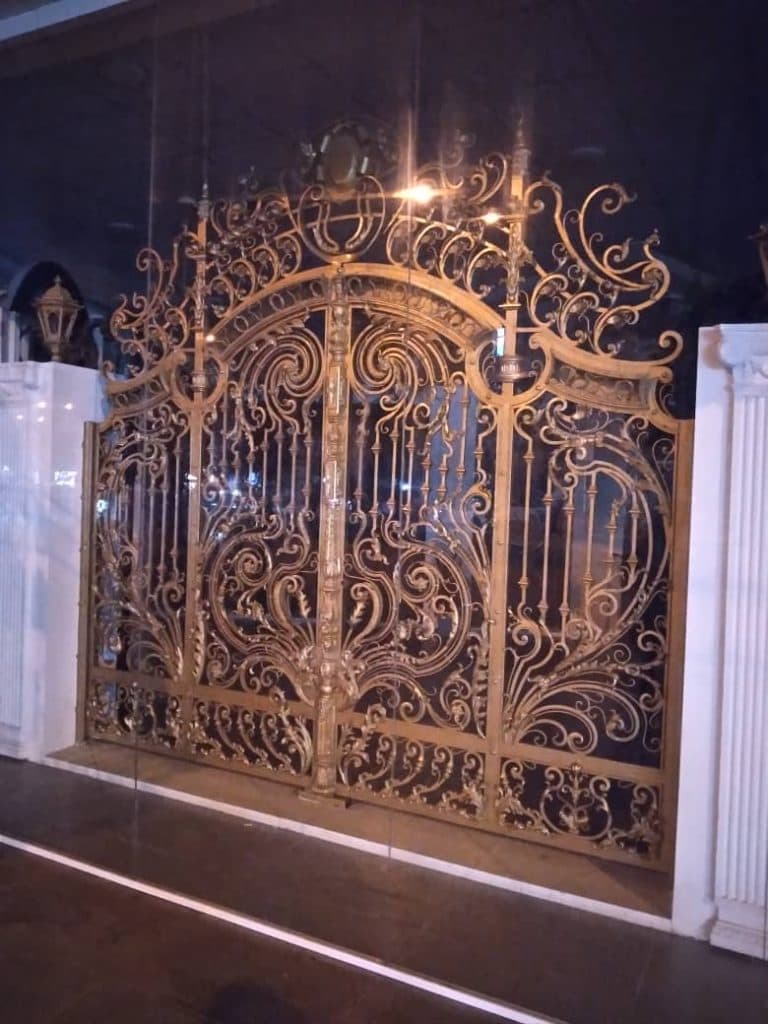 خدمات جوشکاری درب و پنجره آهنی سعید کاظمی زنجان