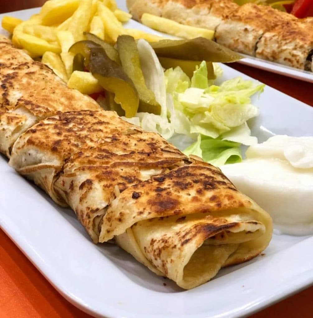 فست فود ممدشاورما در رشت