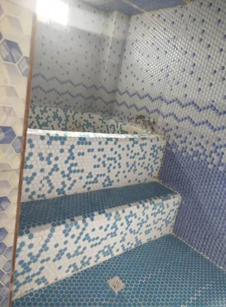 هتل آپارتمان مشتی رضا گزنک در آبگرم لاریجان