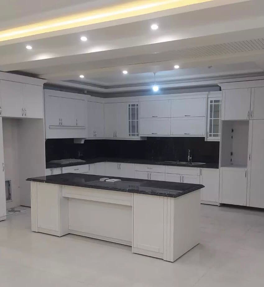 پلی استر کاری کابینت و مبل دانژه در بلوار کشاورز مشهد