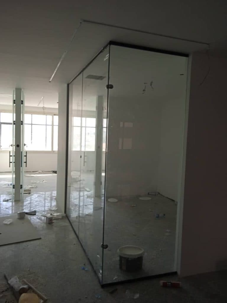 تولید فروش شیشه سکوریت و لمینت محمدی سلطان آباد شیراز