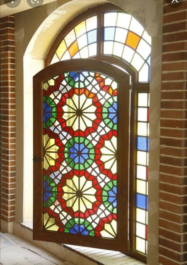 تولید فروش شیشه سکوریت و لمینت محمدی سلطان آباد شیراز