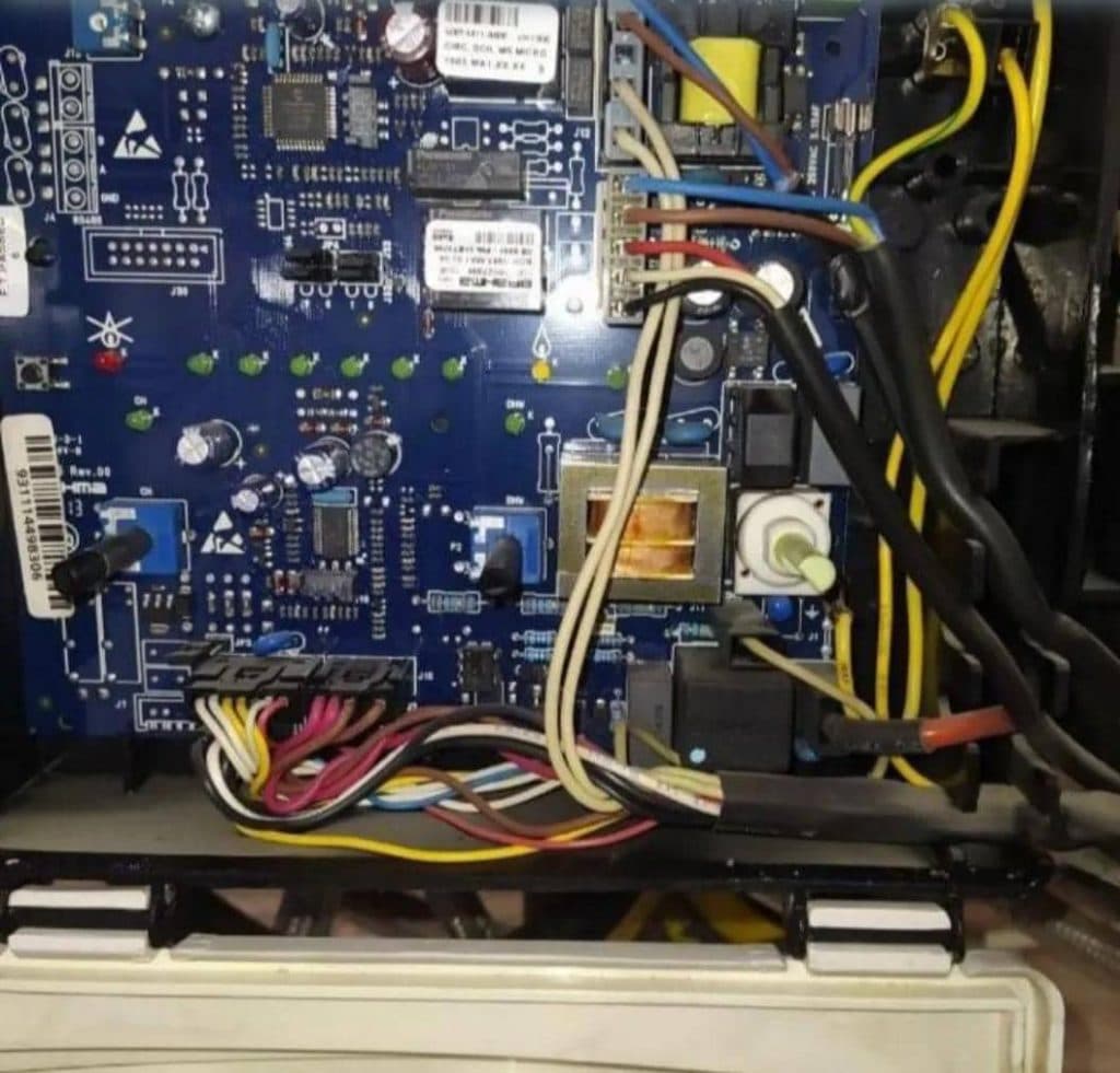 تعمیر و نصب کولر آبی و گازی در محل علی سپهوند بروجرد