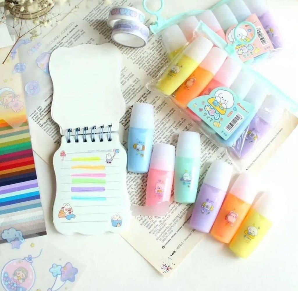 فروشگاه کتاب و لوازم تحریر ناب مارکت صفایی در زنجان