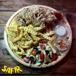 فست فود ساندویچی سفیر قلات شیراز