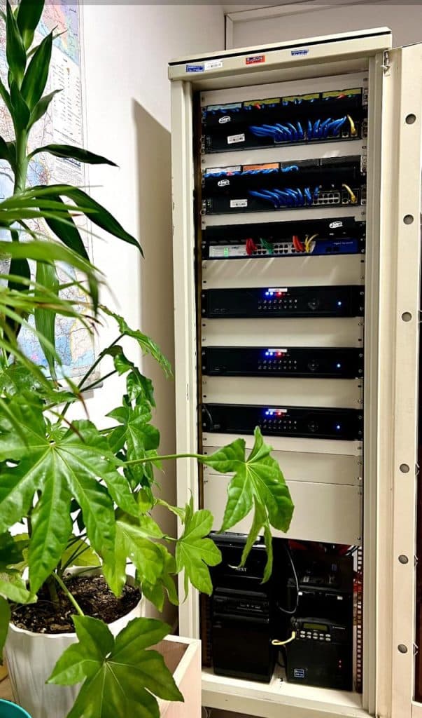 فروش و اجرا دوربین مداربسته ایمن حفاظ پاسارگاد زاهدان