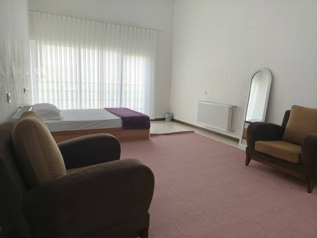 اقامتگاه شبانه روزی شولیز در آبشار بیشه خرم آباد