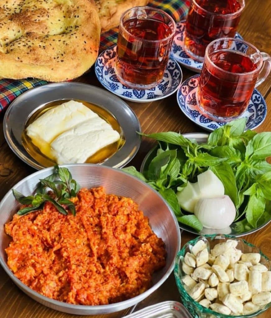 رستوران شمشاد در برازجان