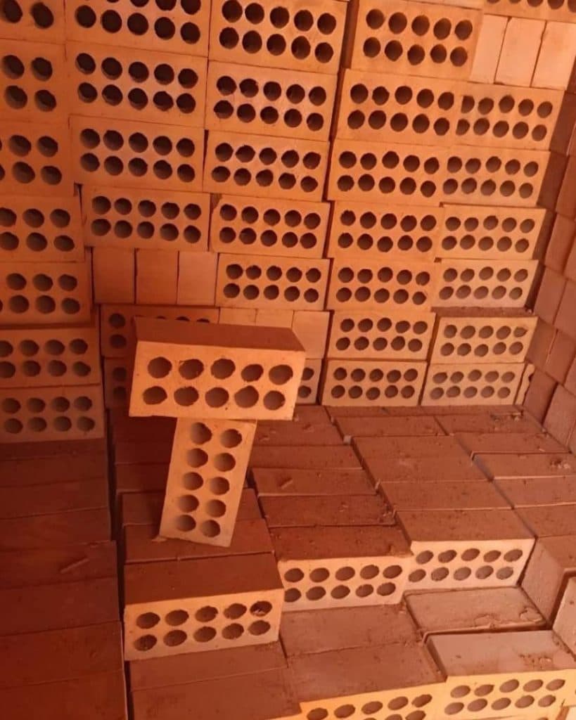 تهیه و توزیع مصالح ساختمانی نوین سازه در رزن