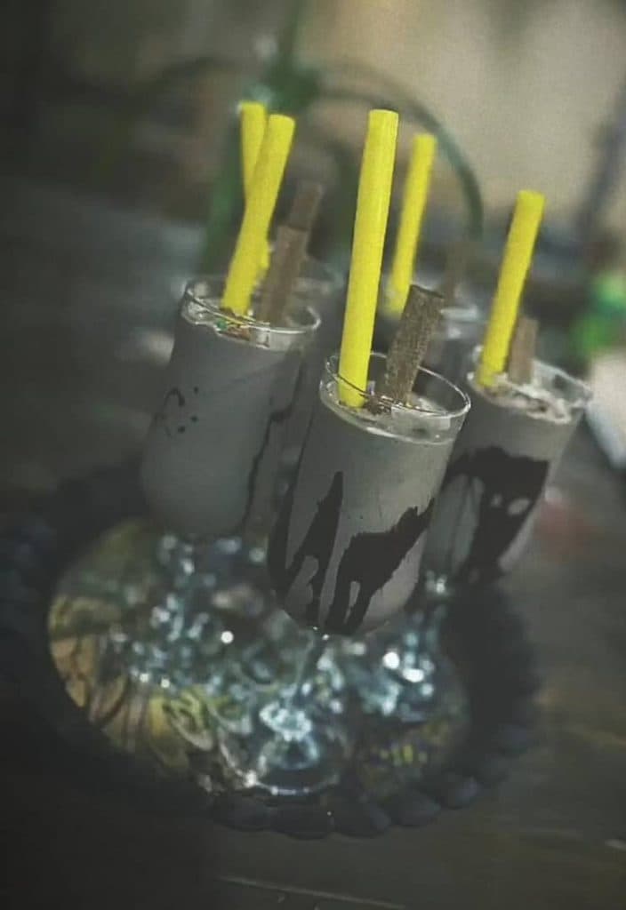 باغ رستوران عمارت بابابزرگ در زرند