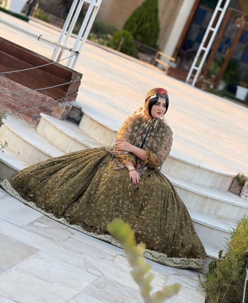 گالری لباس ترکی ابریشم در فیروزآباد