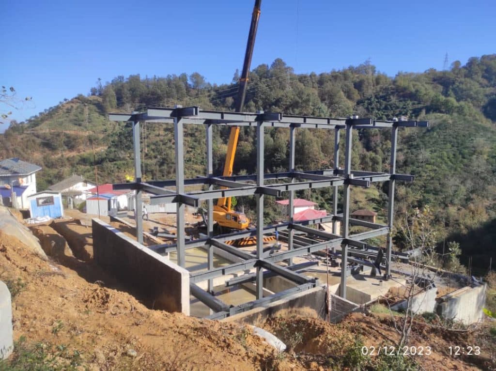 مجری ذیصلاح و سازنده ساختمان مهندس نامداری در سفیدتمشک رامسر