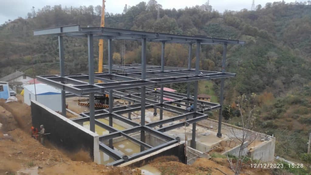 مجری ذیصلاح و سازنده ساختمان مهندس نامداری در سفیدتمشک رامسر