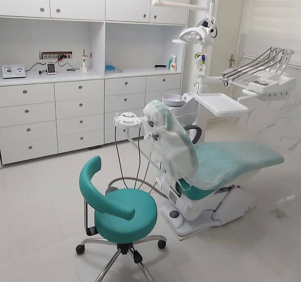 مطب دندانپزشکی استوما در تهران