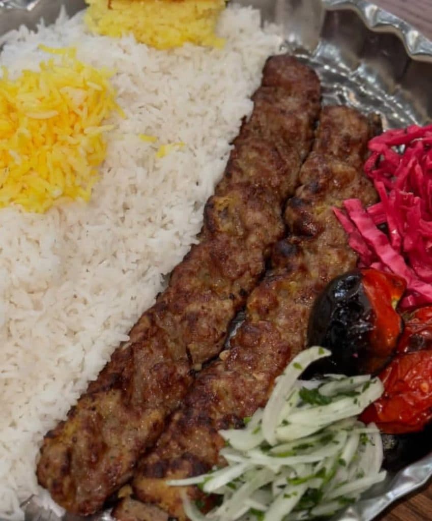 رستوران مجلل رازی شعبه 1 در نیشابور