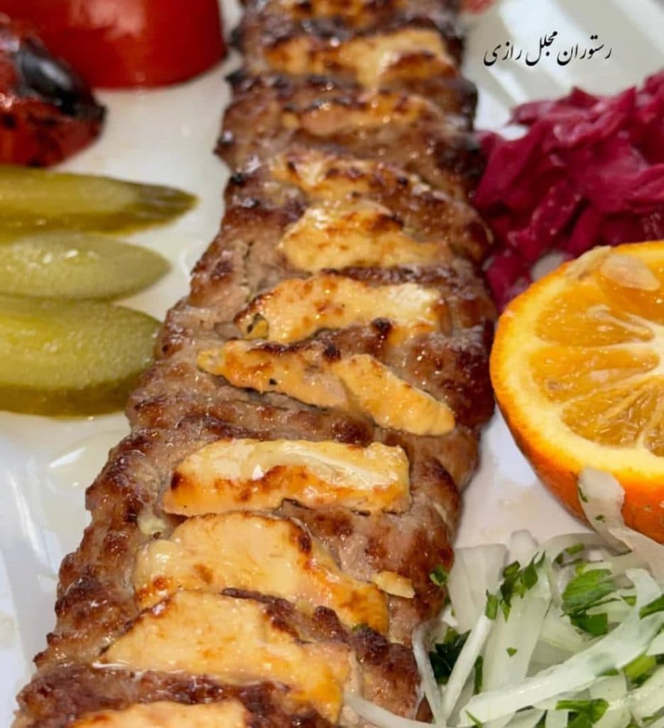 رستوران مجلل رازی شعبه 1 در نیشابور