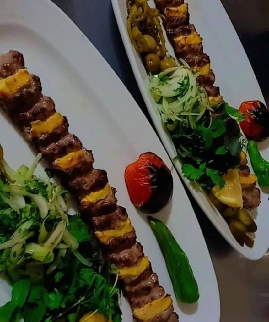 کافه رستوران مادو در جاده سرو ارومیه