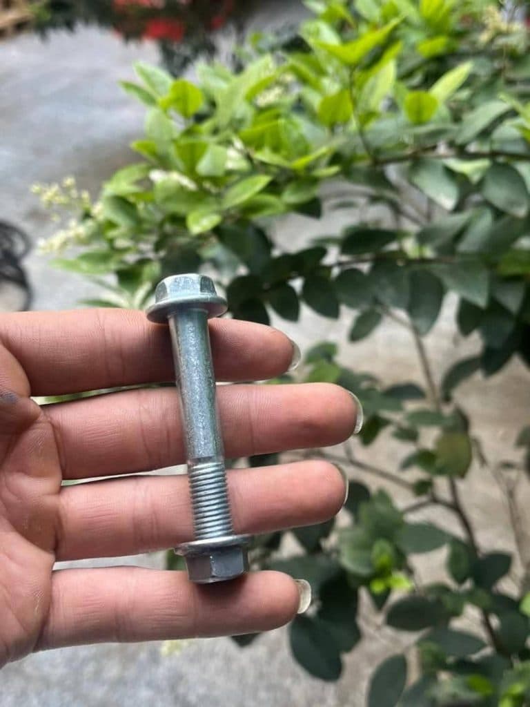 دنیای پیچ و مهره امینی در سنندج