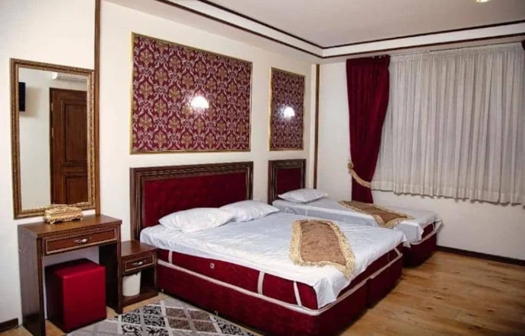 هتل آپارتمان انوش در مشهد