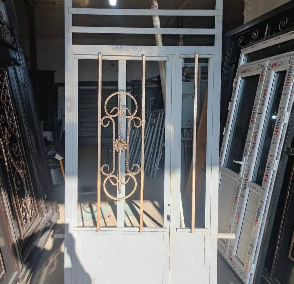 تولید درب و پنجره بیات در زنجان