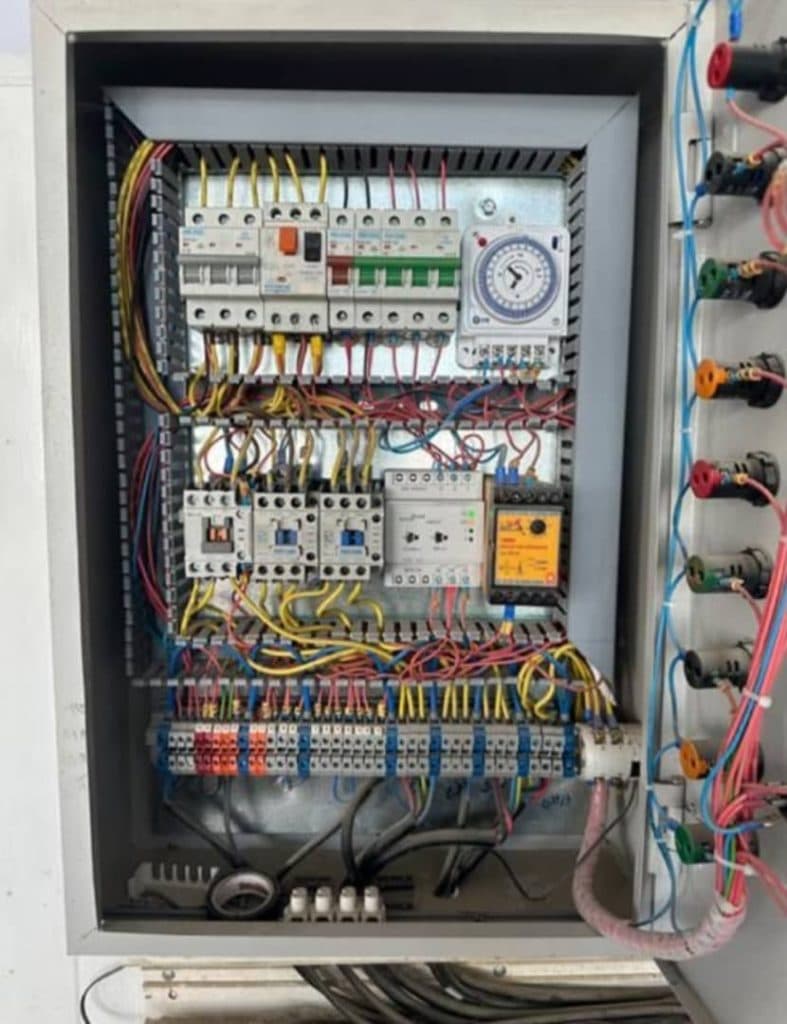 خدمات برق ژنراتور و اتوماسیون صنعتی بیات در اصفهان