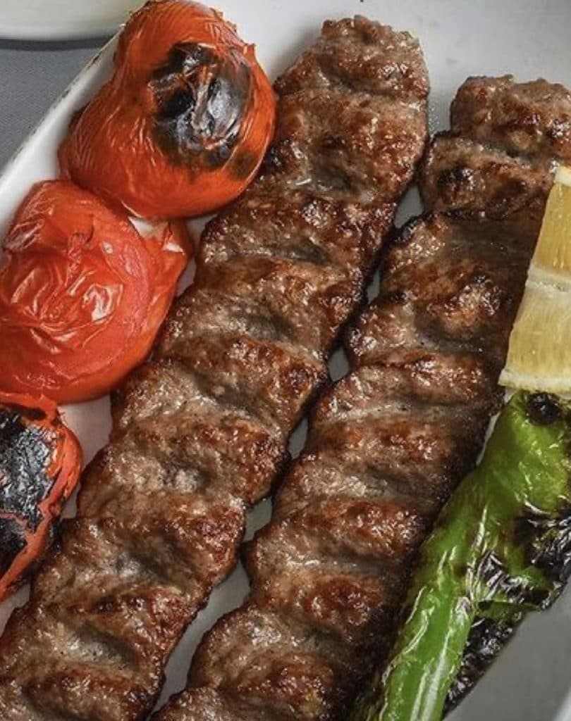 رستوران بناب تبریز مشفقی گلی در گلشهر جنوبی بندرعباس