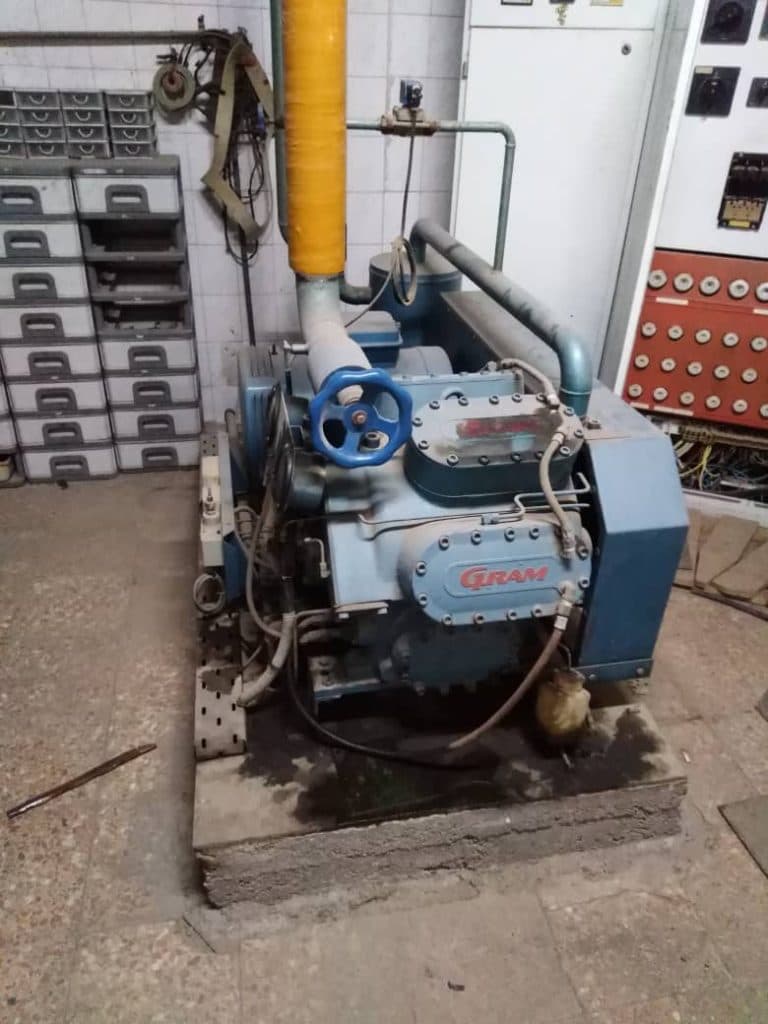 ساخت نصب سردخانه صنعتی برودت سازان رهام در خرم آباد