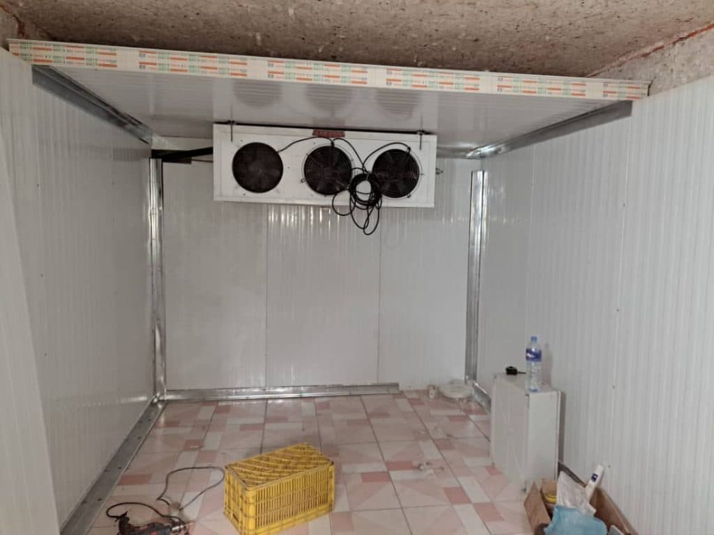 ساخت نصب سردخانه صنعتی برودت سازان رهام در خرم آباد