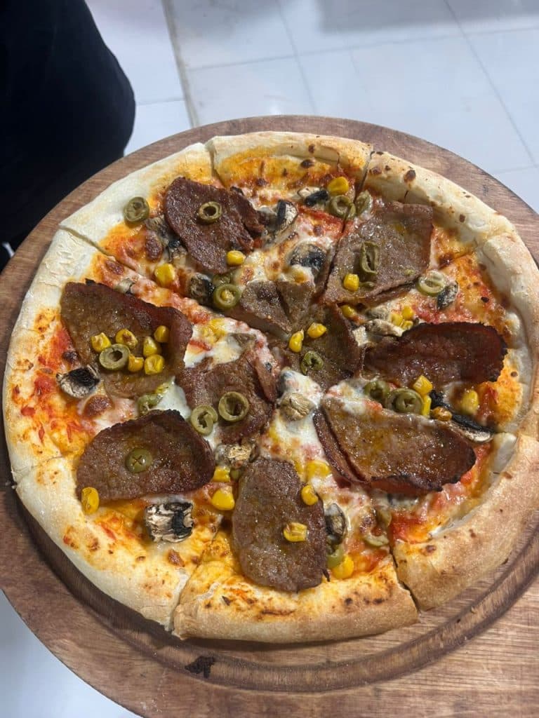 مجموعه غذایی دالاهو در بندرعباس