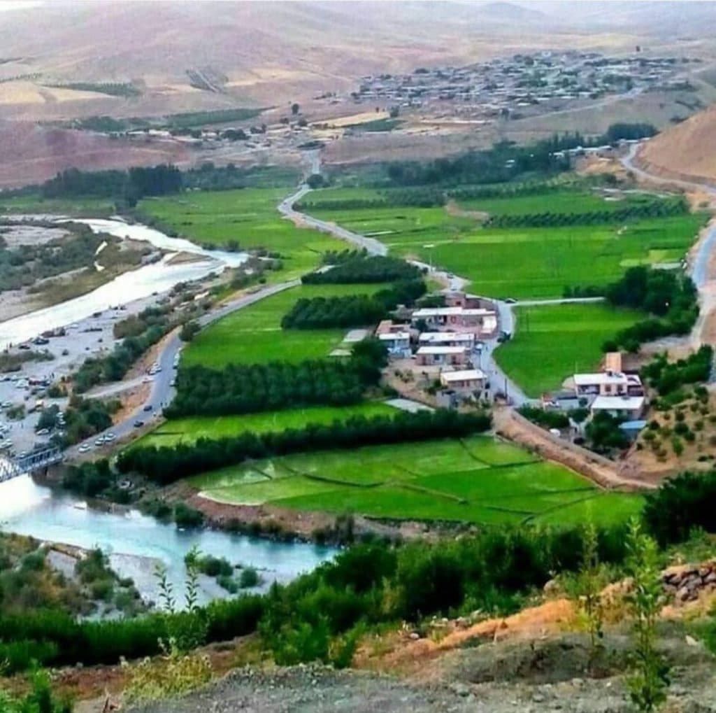 اقامتگاه بومگردی گردشگری شب های دنا در سیور سمیرم