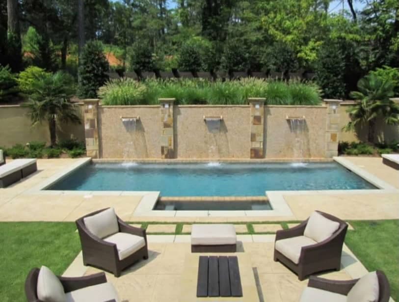 طراحی و ساخت باغ ویلا آراک در اصفهان