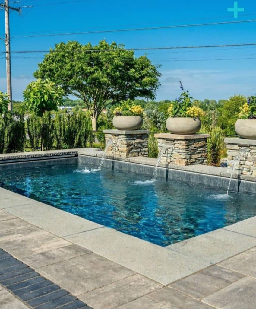 طراحی و ساخت باغ ویلا آراک در اصفهان