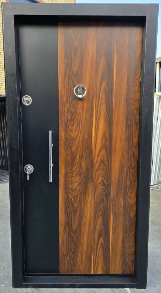 پخش و فروش درب ضدسرقت و اتاقی گلزاری در آمل