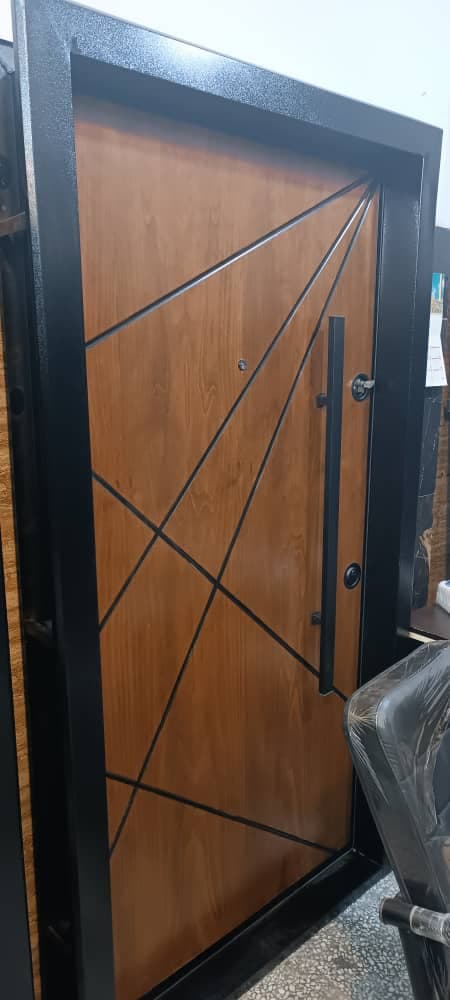 پخش و فروش درب ضدسرقت و اتاقی گلزاری در آمل