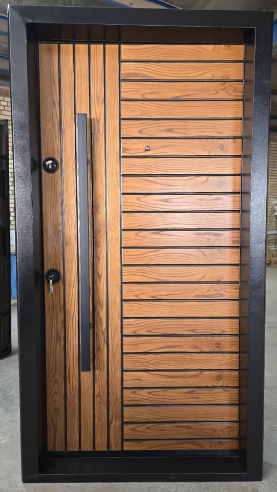 پخش و فروش درب ضدسرقت و اتاقی گلزاری در آمل